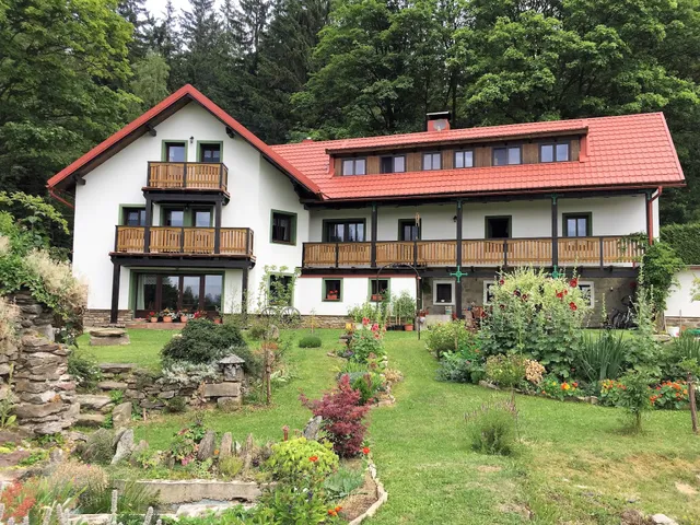 Farma a penzion Nadějov