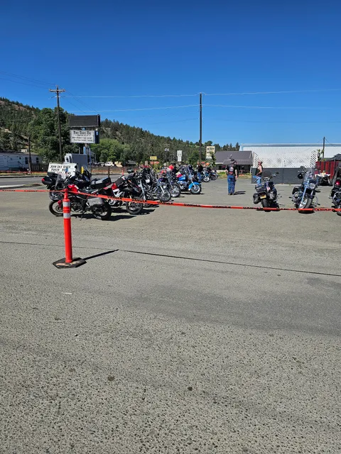 bowling and bones bar