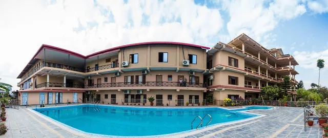 Hotel Royal Safari Pvt Ltd