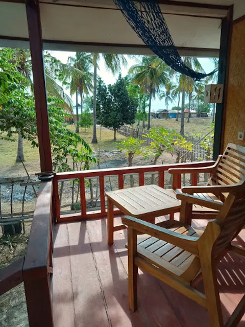 Why Not Bar And Bungalows