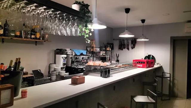 BAR-RESTAURANTE ESTACION BUS