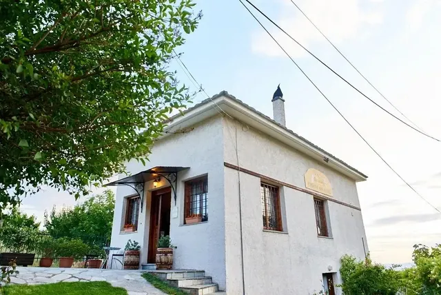 Triantafillies hotel