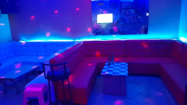 Fin Goudron Douala Afrique Du Sud