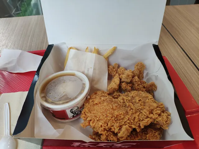 KFC Midtown Asok