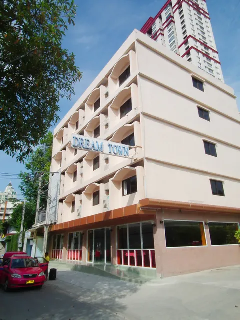 DT Hotel Pratunam (Dream Town Hotel)