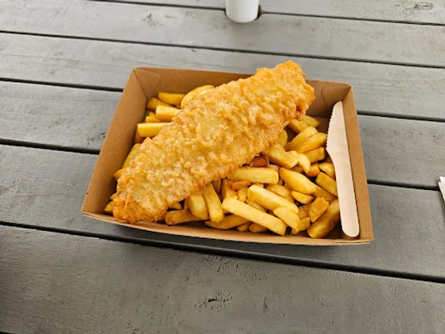 The Stadium Fish & Chippery & All Day Cafe