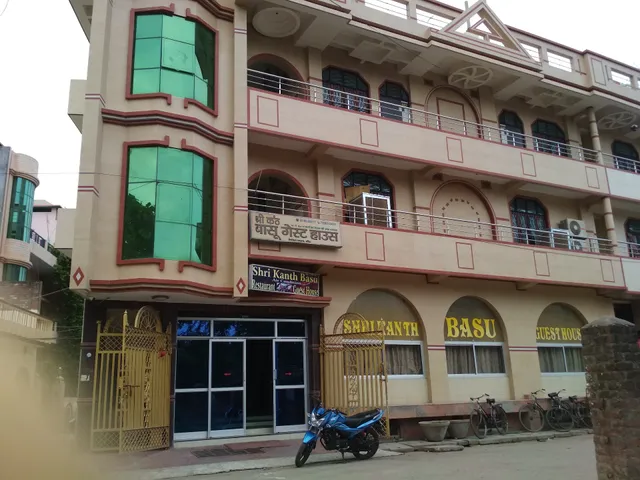 HOTEL SHREE KANTH BASU