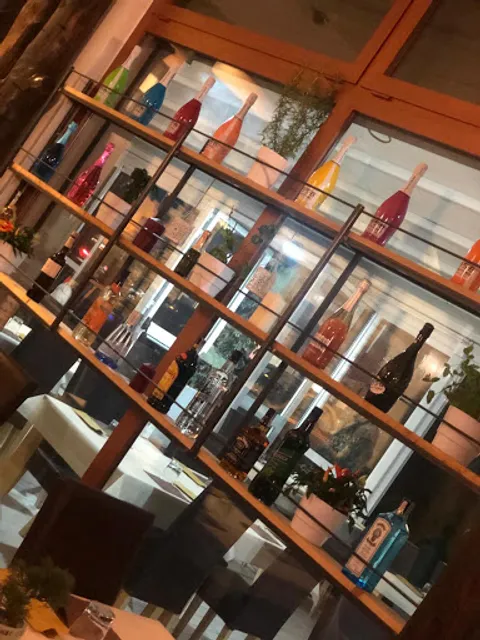 New Wave Pizzeria Pub