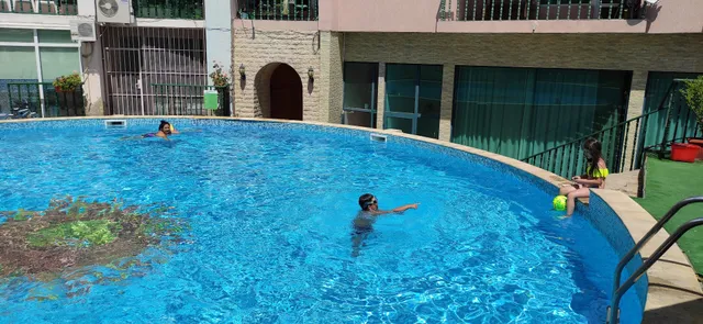 Villa Alen Mak and Trayanka