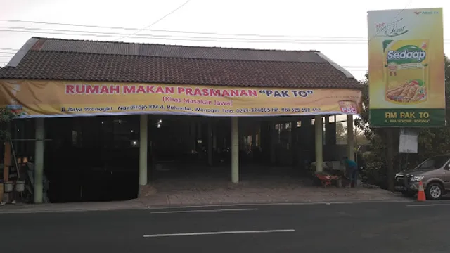 Rumah Makan Prasmanan Pak To