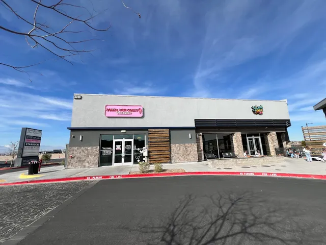 Sorry Not Sorry Creamery - Inspirada