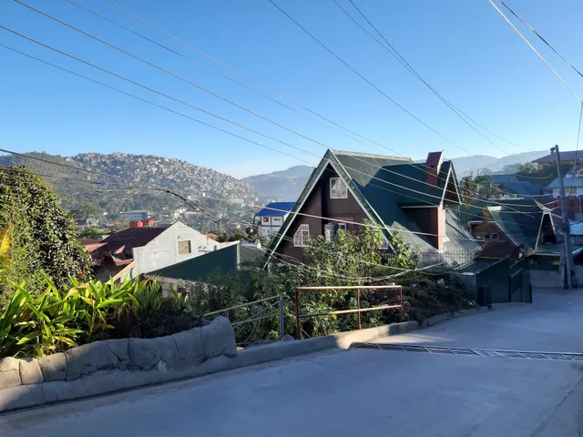 Zeb's Transient House