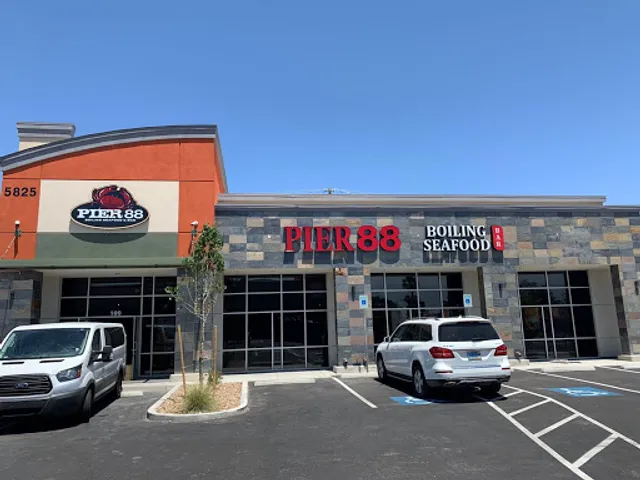Pier 88 Boiling Seafood & Bar Las Vegas
