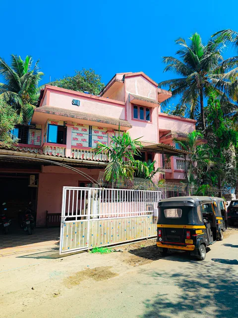 PEACEFULSTUDIO REDWING