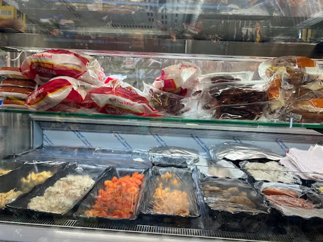 Munchies Deli & Grocery