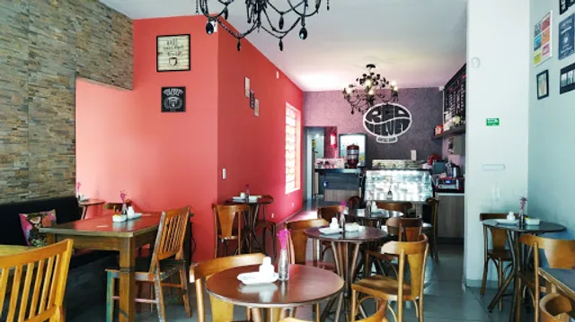 Red Velvet Coffee Shop