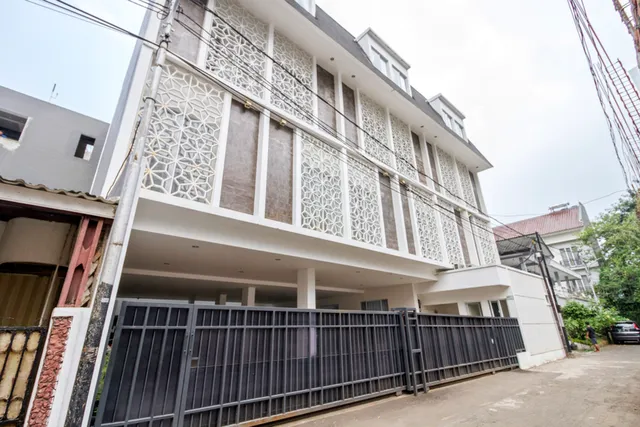 RedDoorz Plus @ SCBD