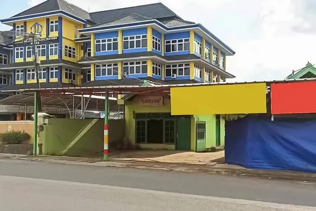 RedDoorz near Taman Merdeka Metro Lampung