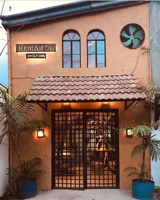 Hamanda Hotel at Souq