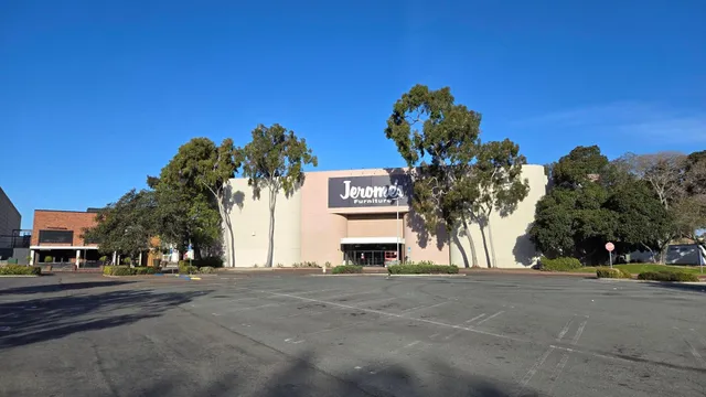 Jerome's Furniture Mattress & Patio Superstore-Mission Valley