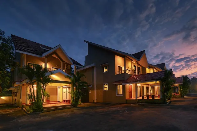 Treehouse Blue, Hotel & Villas