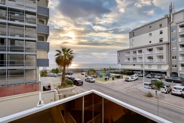 OceanoMare Beach Home