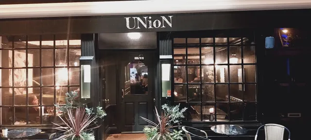 UNioN Wine Bar & Kitchen