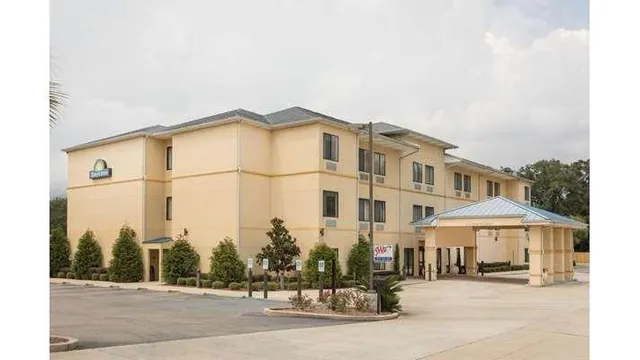 Days Inn by Wyndham Semmes/Mobile