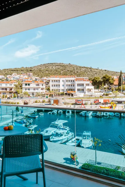 Blue Marina Apartments