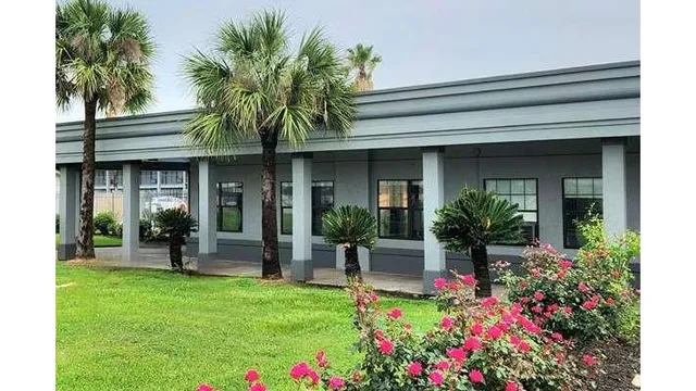 Days Inn by Wyndham Lake Charles