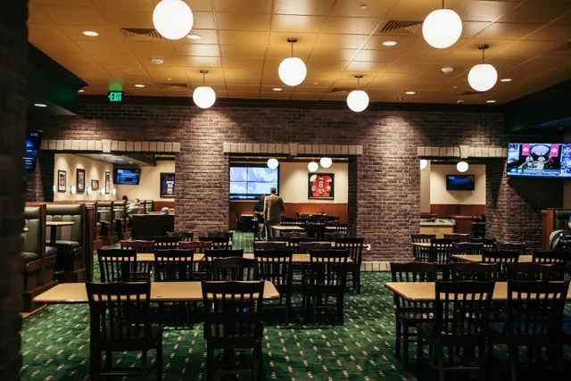 John's Incredible Pizza - Newark