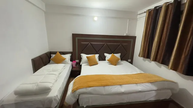 Shrigangalok hotels