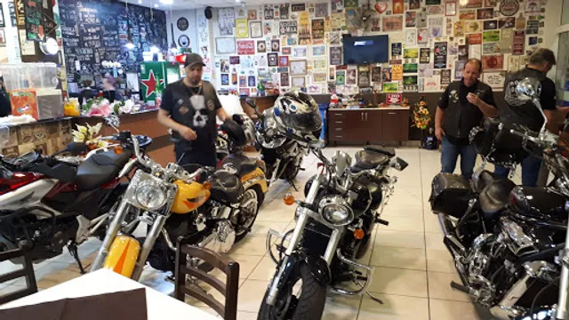 Casa Valério | Restaurante em Itaperuçu