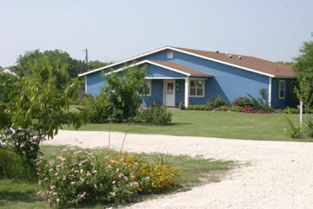 Birds of Paradise Inn