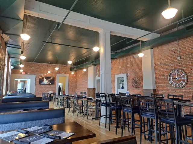 Blu Restaurant & Bar