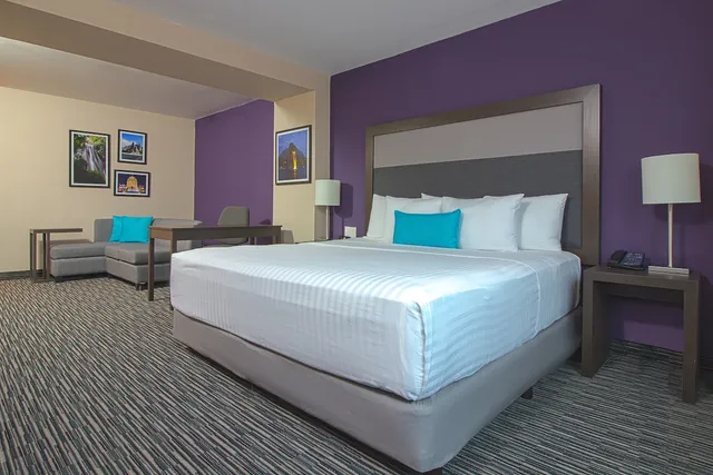 CHN Hotel Monterrey Aeropuerto