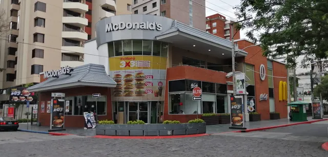 McDonald's Zona Viva