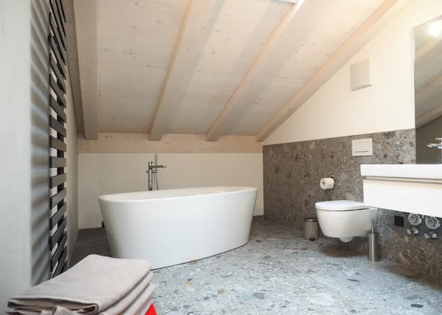 Das Holzer 2.0, Familie Jakob Socher