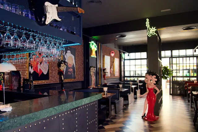 Scooter's La Minilla