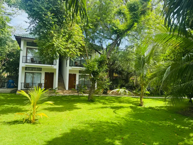 Gatetrees - Jaffna Hotel Resort & Sea Food Restaurant