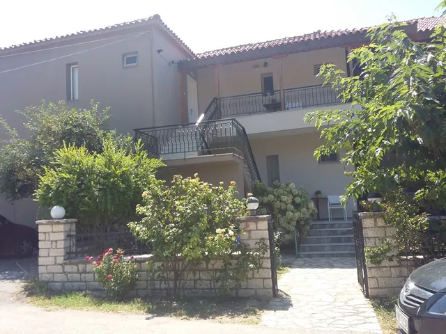 Villa Fotis