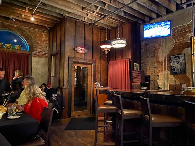 Geraldine's Supper Club & Lounge