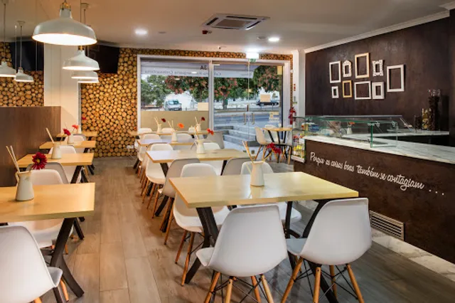 Triangular - Hamburgueria Artesanal