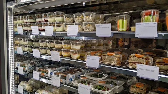 Vi&Vie Gourmet Kitchen & Café