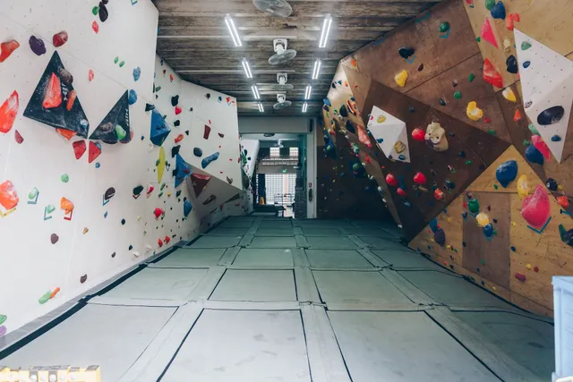 Kinetics Climbing