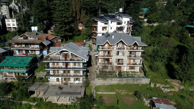 Hotel Mountain Trail Manali