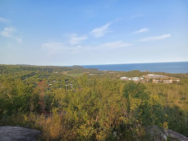 Northshore Scenic Lookout