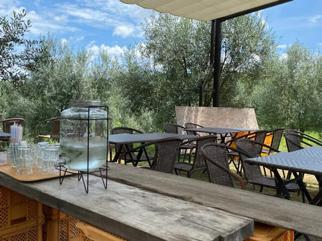 キャンプサイト・カフェ oki olive