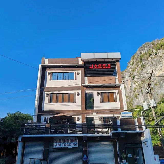 Jace's Travellers Inn