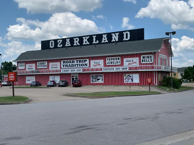 Ozarkland General Store - Kingdom City